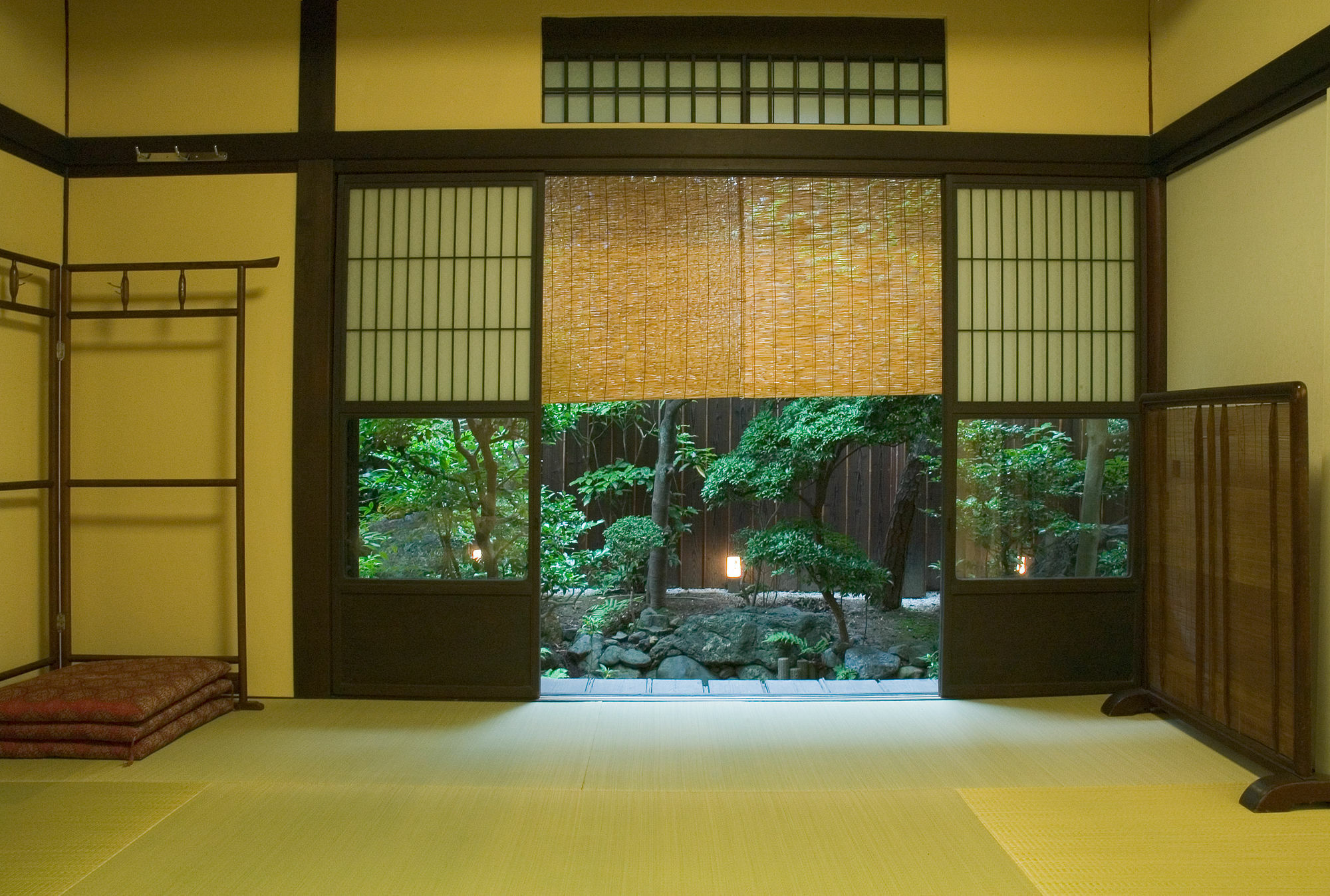 Yadoya Nishijinso Hotel Kyoto Exterior photo